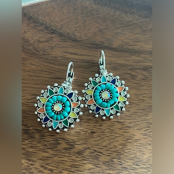 Source Unknown Jewelry - Blue Floral Starburst Boho Multi Color Lever Back Drop Earrings 1”